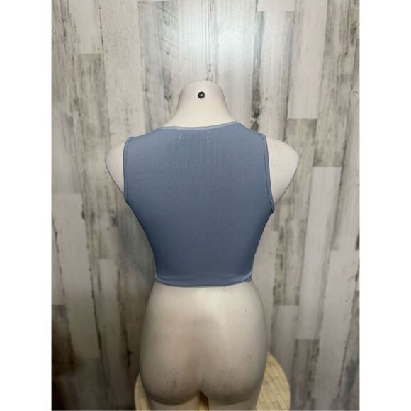 Blue and white crop top - Picture 4 of 6